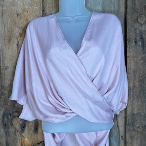 Lani California NWOT Light Pink Wrap - Size Small - Picture 2 of 6
